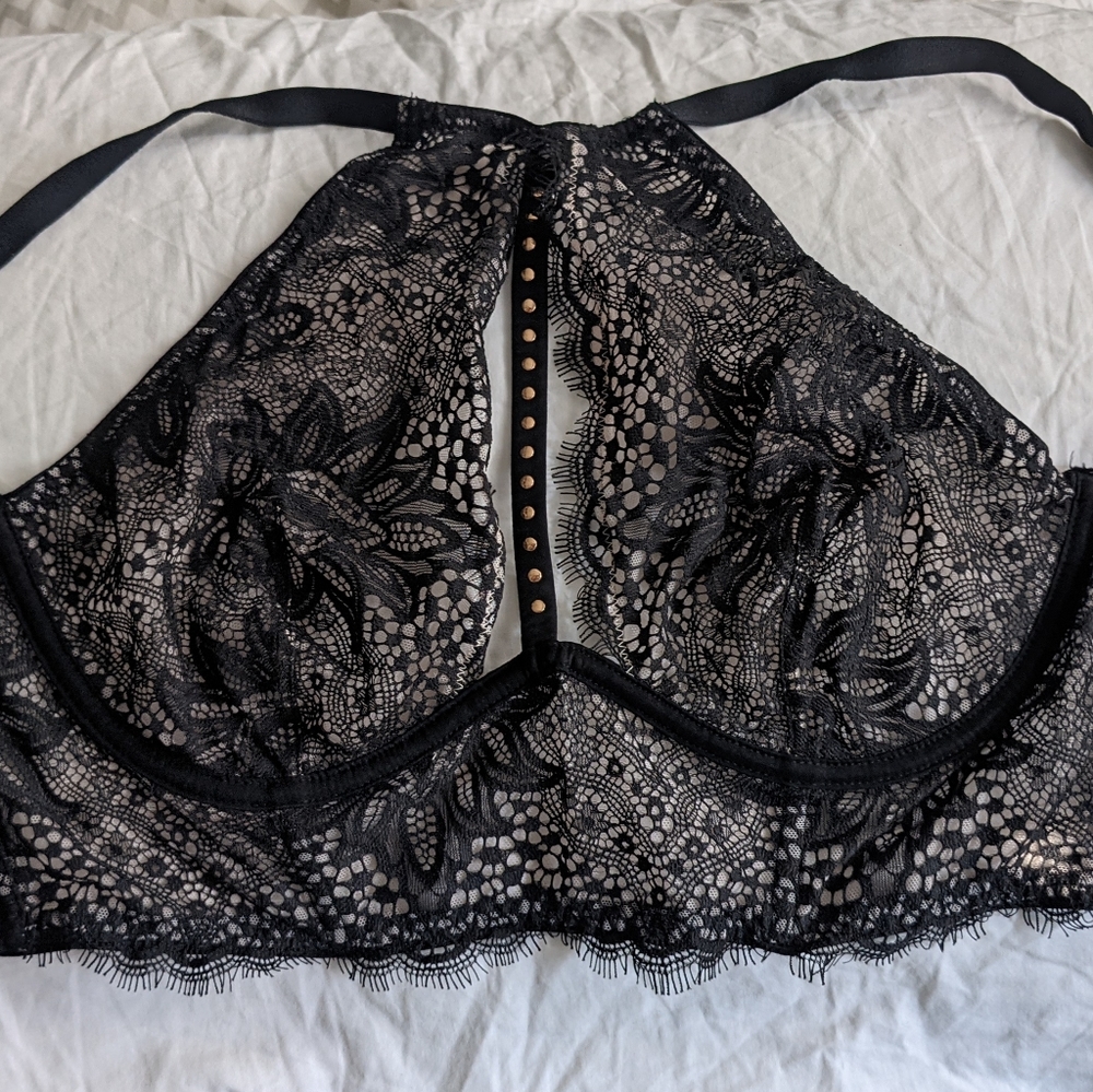 Victoria's secret black bra